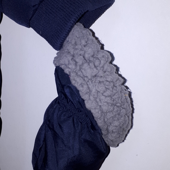 Childrens place infant snowsuit - Picture 3 of 5